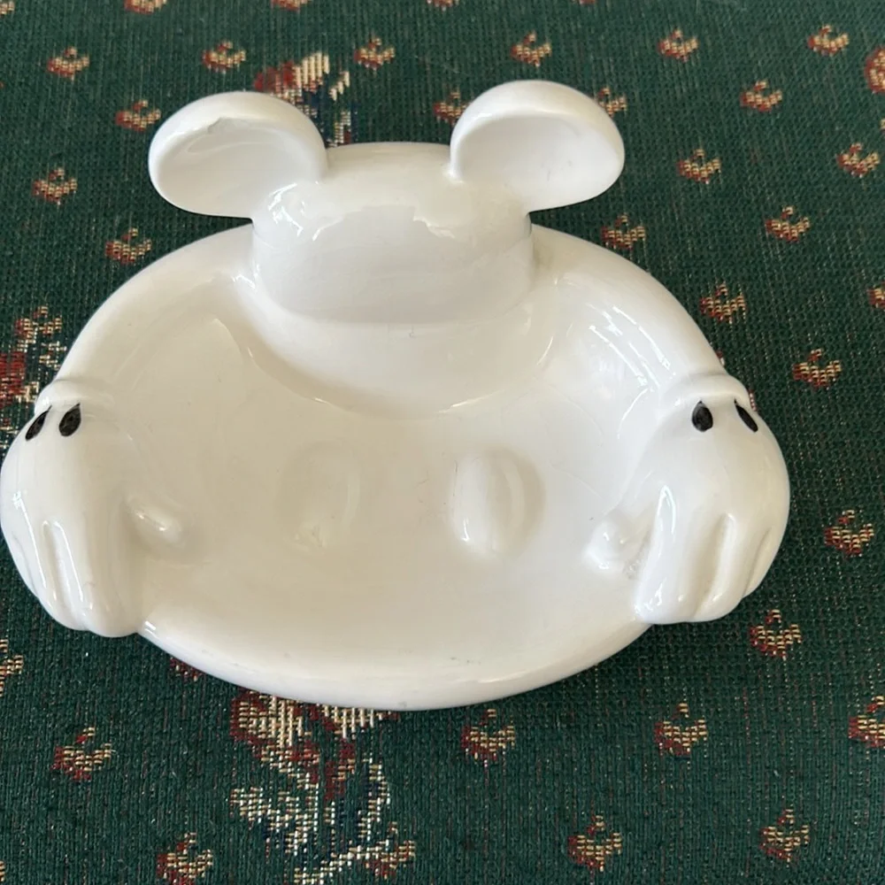 Disney vintage  kitchen Mickey soap dish ceramic 6“ x 4“